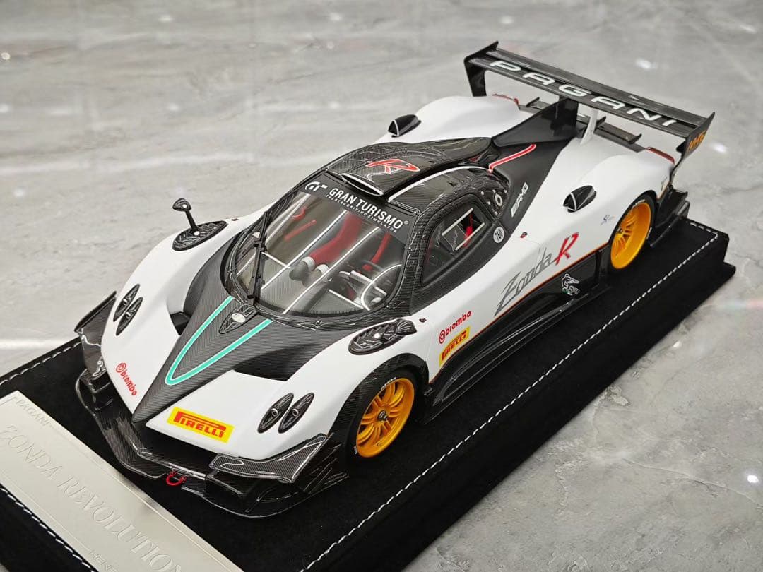 新発売入手困難 HH モデル 1/18 パガーニ Zonda R evoミニカー - メルカリ
