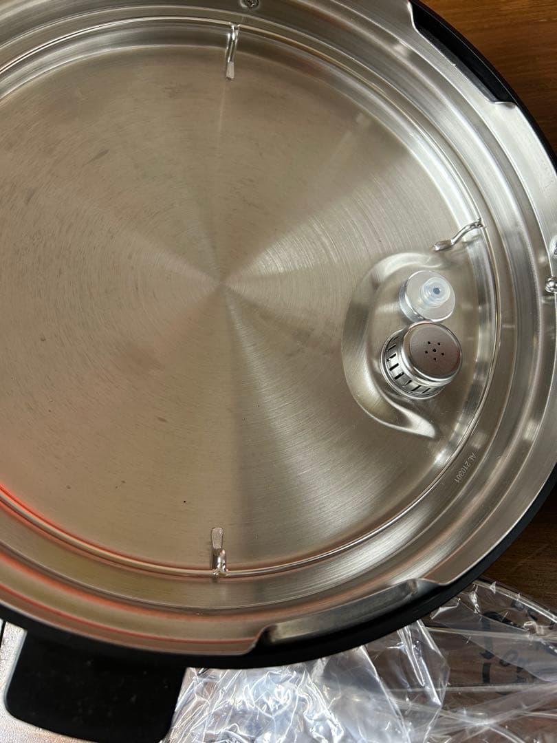 Instant Pot DUO SV60 電気圧力鍋　5.7L