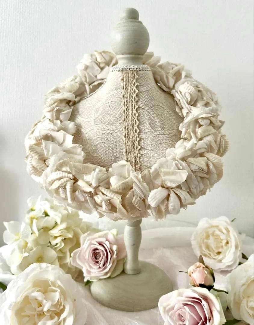アンティーク　シルク布花ティアラ　花冠　グローブドマリエ Globe de Mariee ♡グローブドマリエフランスアンティーク