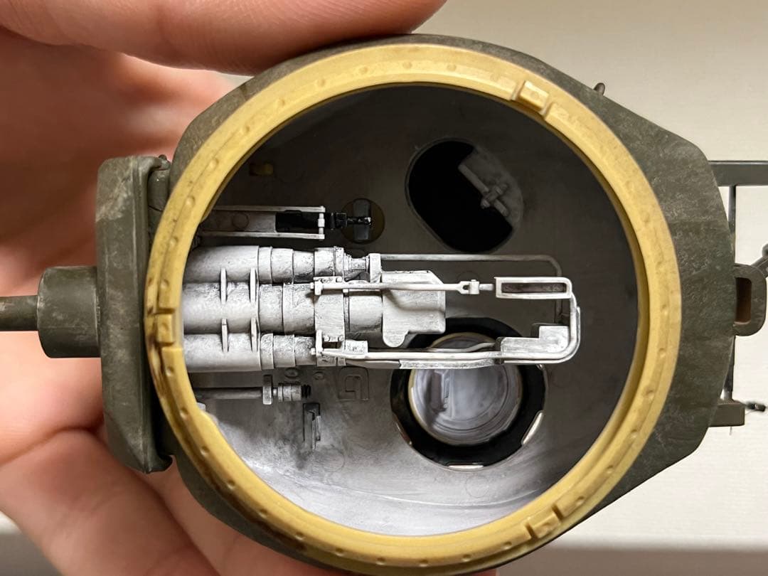 1/35 アメリカ軍　M4A3E2 シャーマン　ジャンボ　完成品