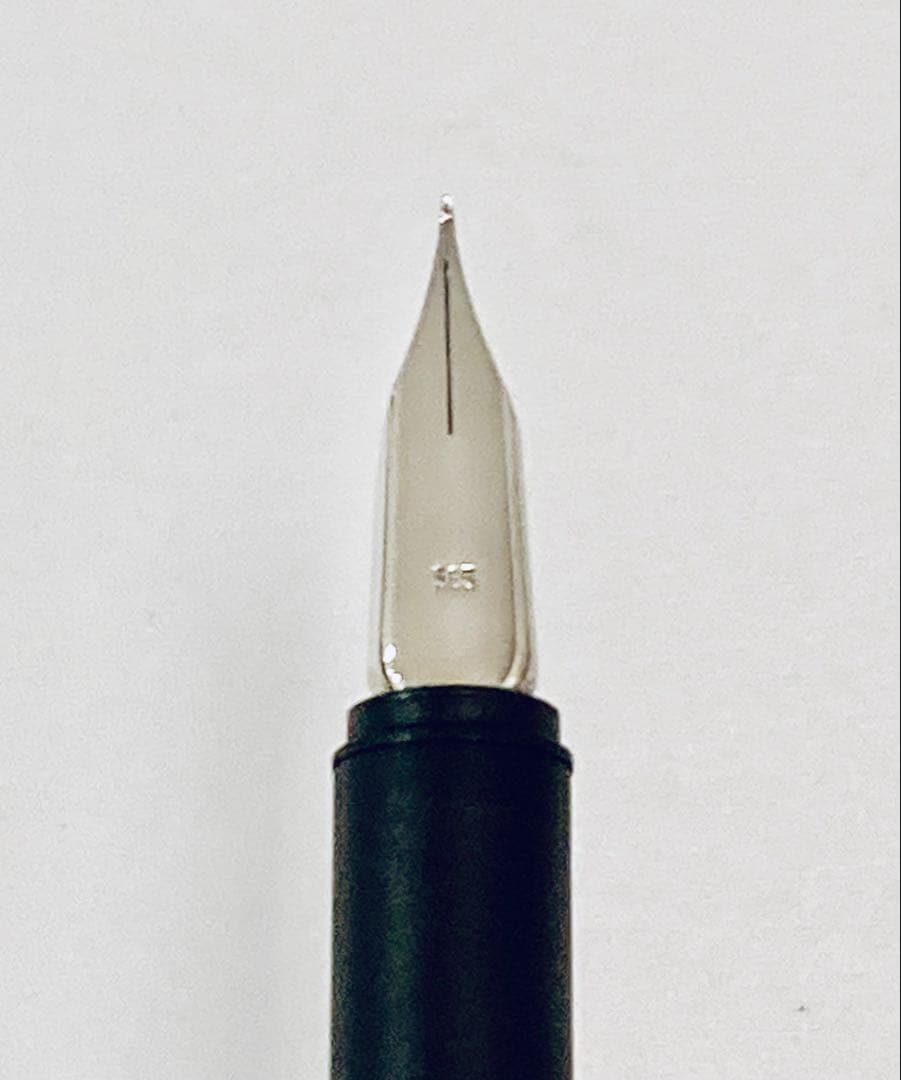 ペン先14K◇モンブラン 高級万年筆 ノブレスブラック MONTBLANC レア