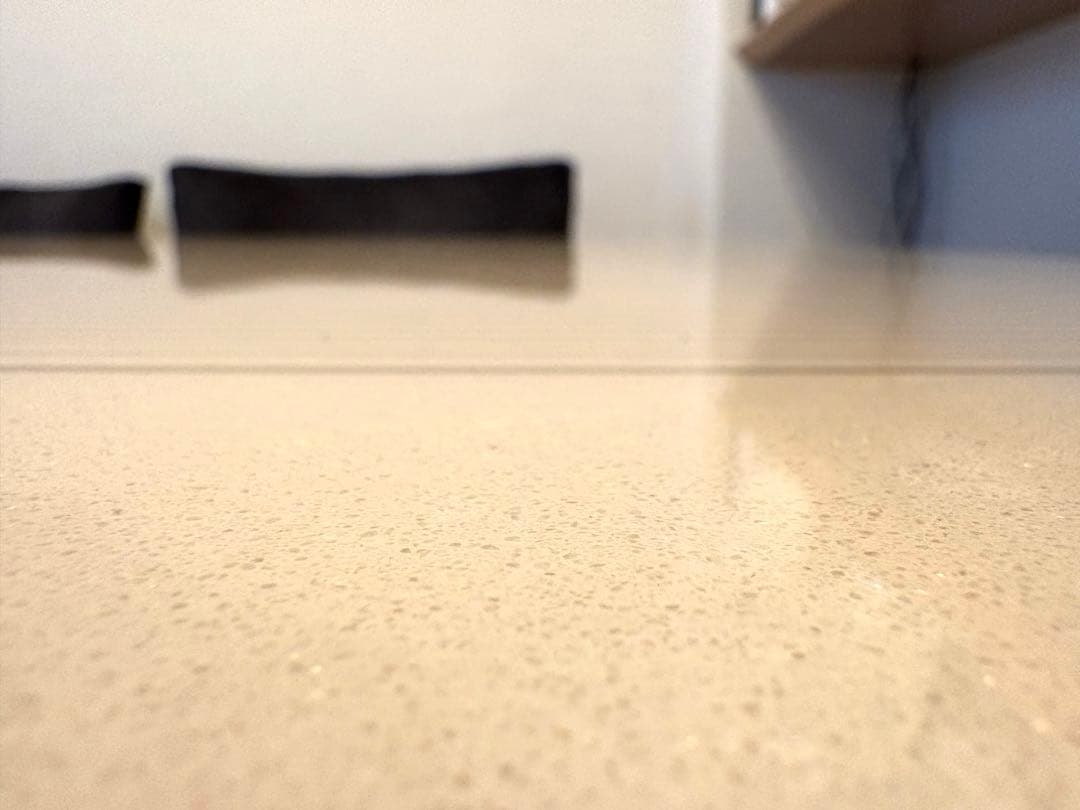 ダイニングテーブル　天然大理石ダイニングテーブル