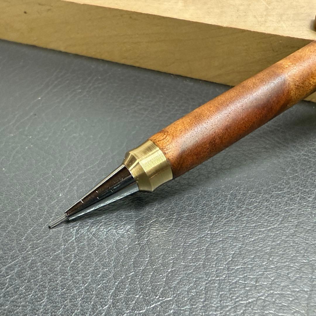195台湾樟変わり杢　木製シャーペン　強低重心ダブルR 真鍮