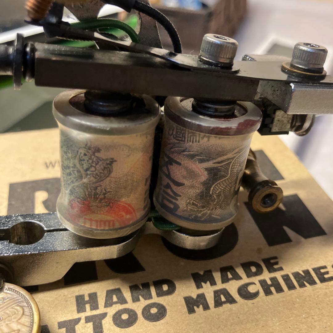 ￼タトゥーマシンRUSHIRON