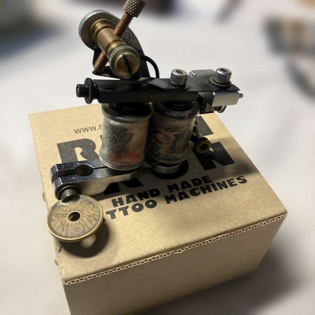 ￼タトゥーマシンRUSHIRON