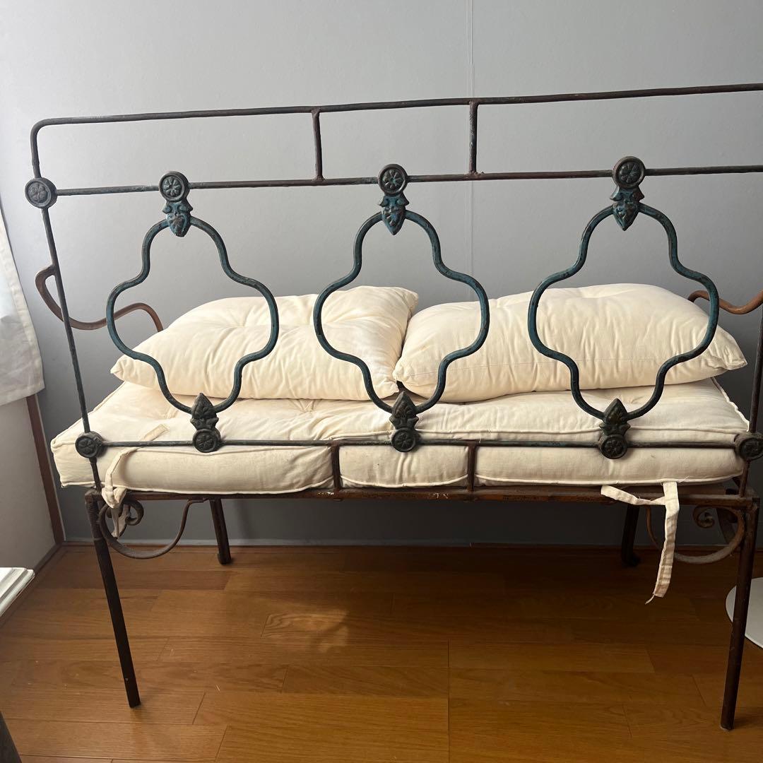 アンティーク　アイアン　ソファ　フレームのみ　引き取りも可