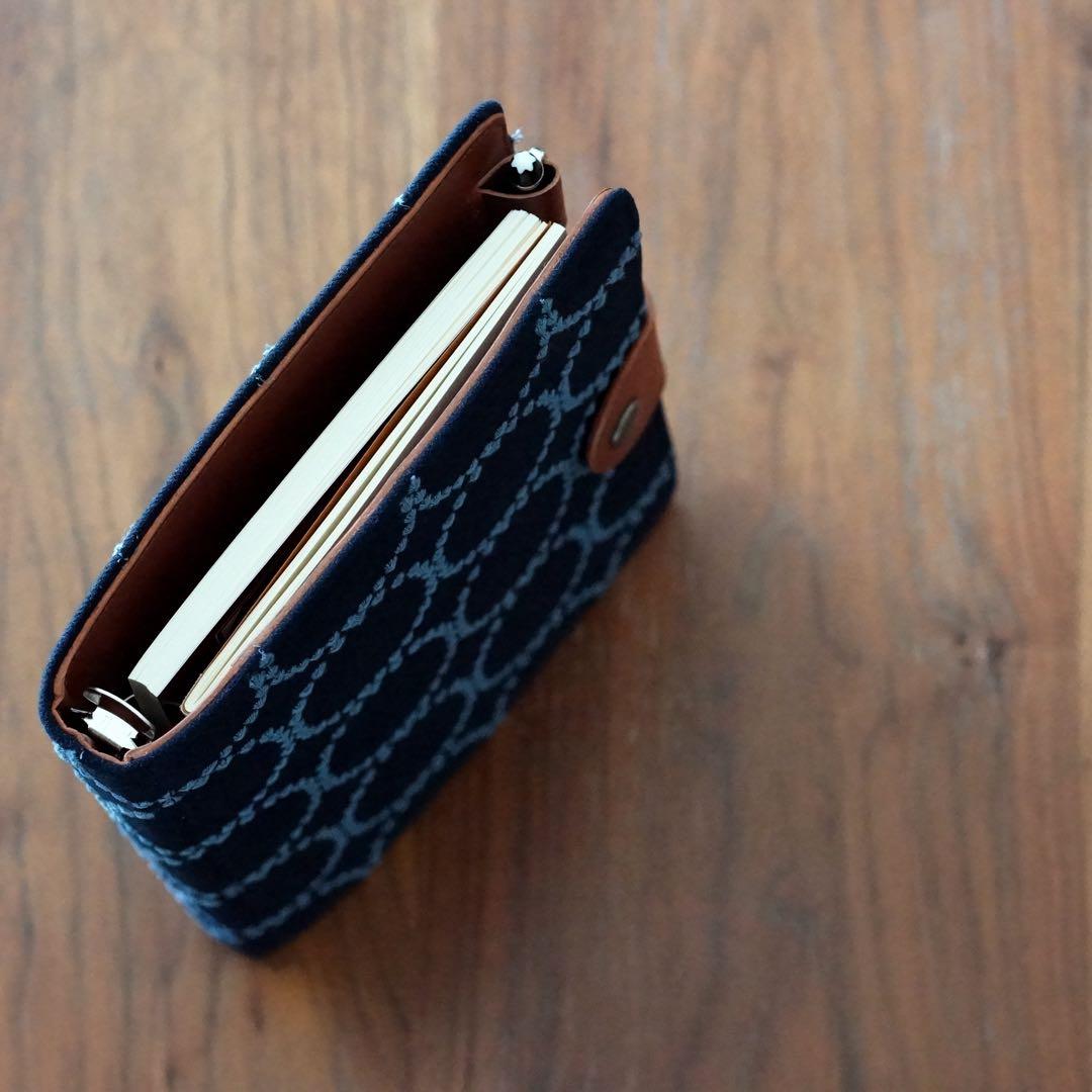 ミナペルホネン　タンバリン　A5リングバインダー20穴手帳