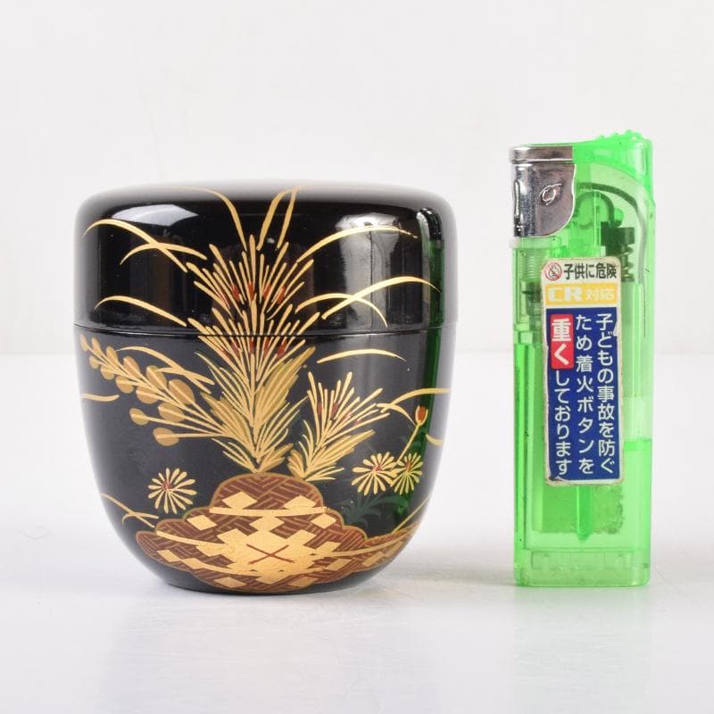 おんちゃん茶道具　大内塗　岡田忠亮作　金蒔絵花文　棗　共箱　V　7021