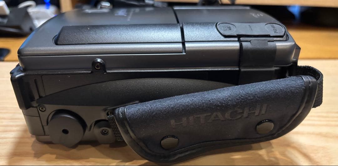 正常動作確認美品◆日立ビデオカメラ Hi8 VM－Ｈ1００Ｌ　はなれワザ