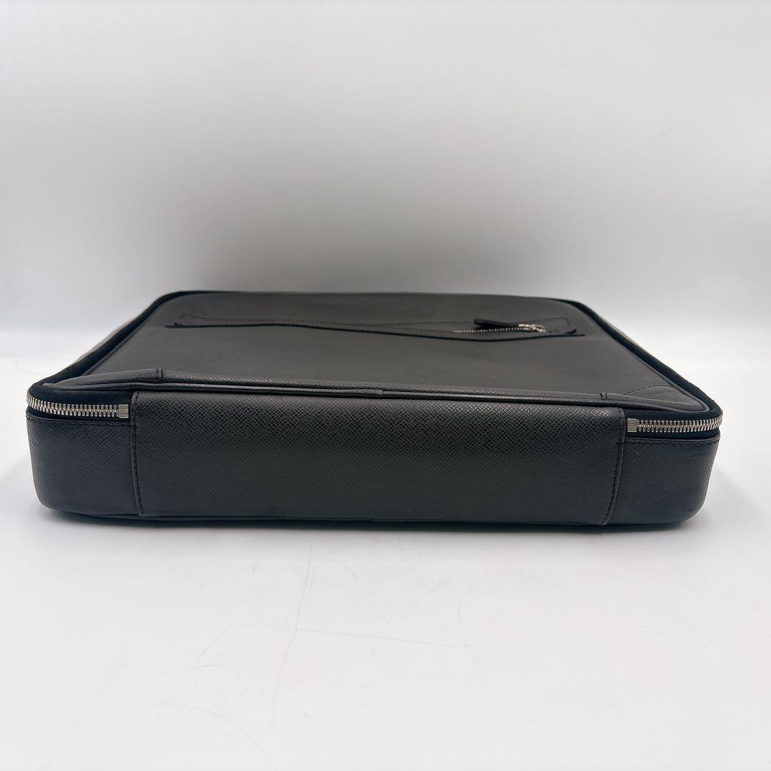 美品☆ルイヴィトン タイガ ビジネスバッグ ポルト オルディナトゥール・オデッサ