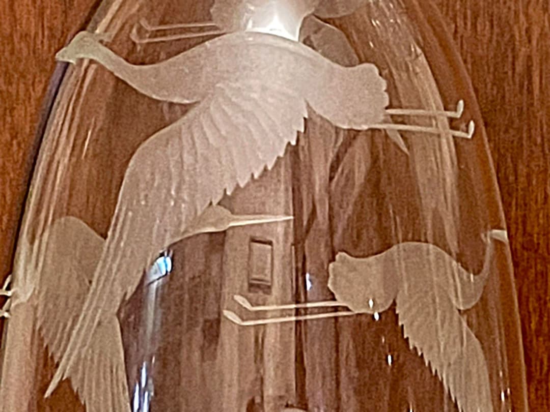 アール・ヌーヴォー様式 鶴絵のカラフェ 銀の装飾付き