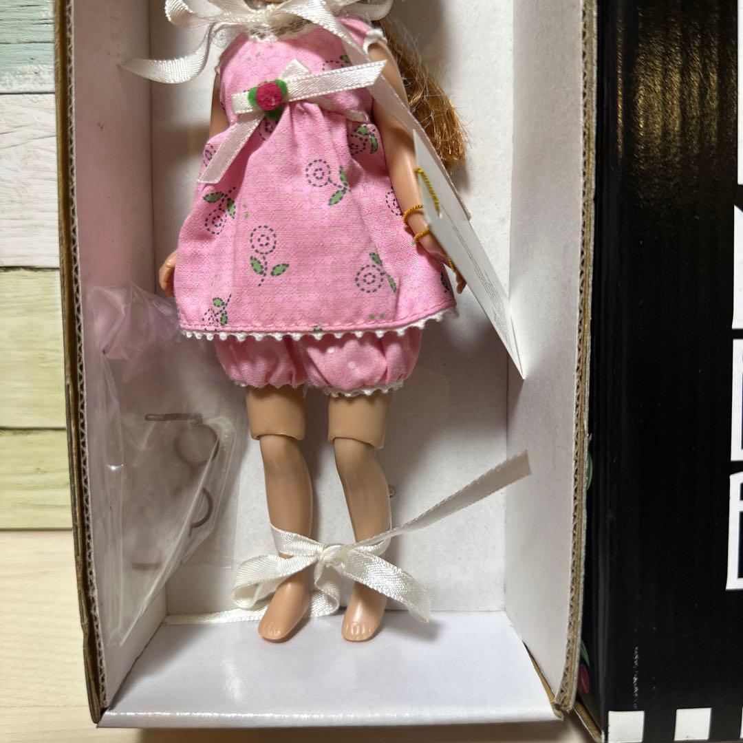 1112 タイニーアンエステル レッドヘッド