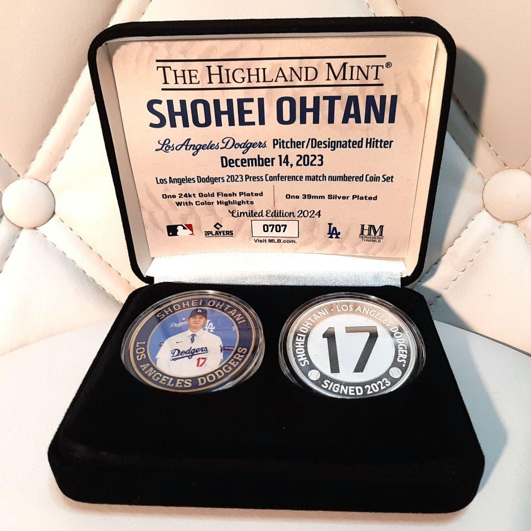 【限定2024個】大谷翔平・ドジャース移籍記念ダブル・シリアル付 限定2024個】大谷翔平・ドジャース移籍記念ダブル・シリアル付 限定