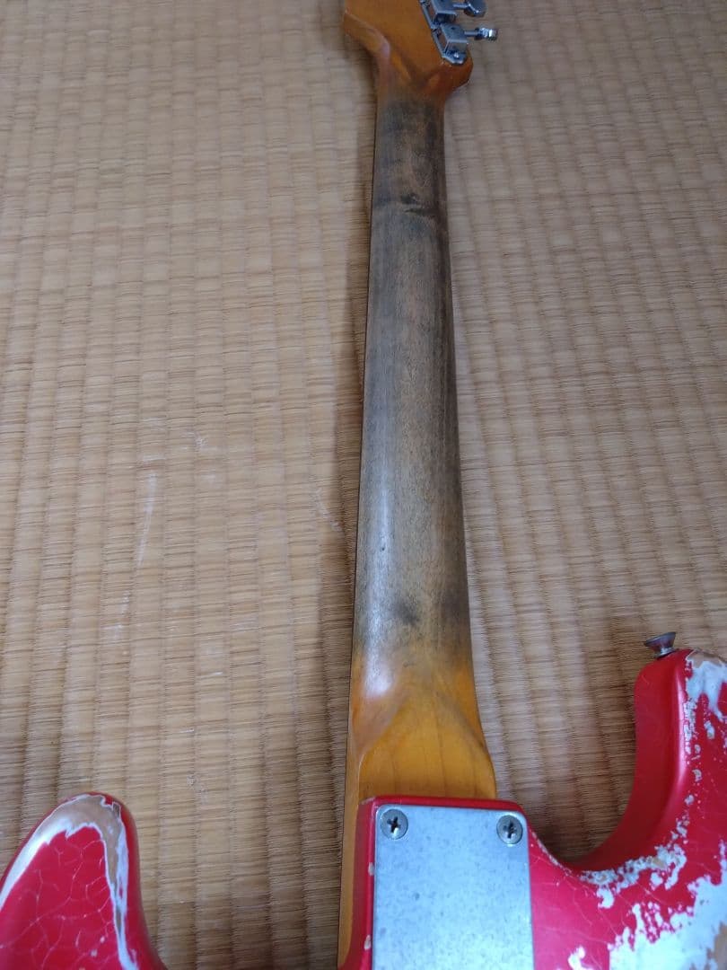 価格交渉ご自由に!ストラトキャスターレリック赤