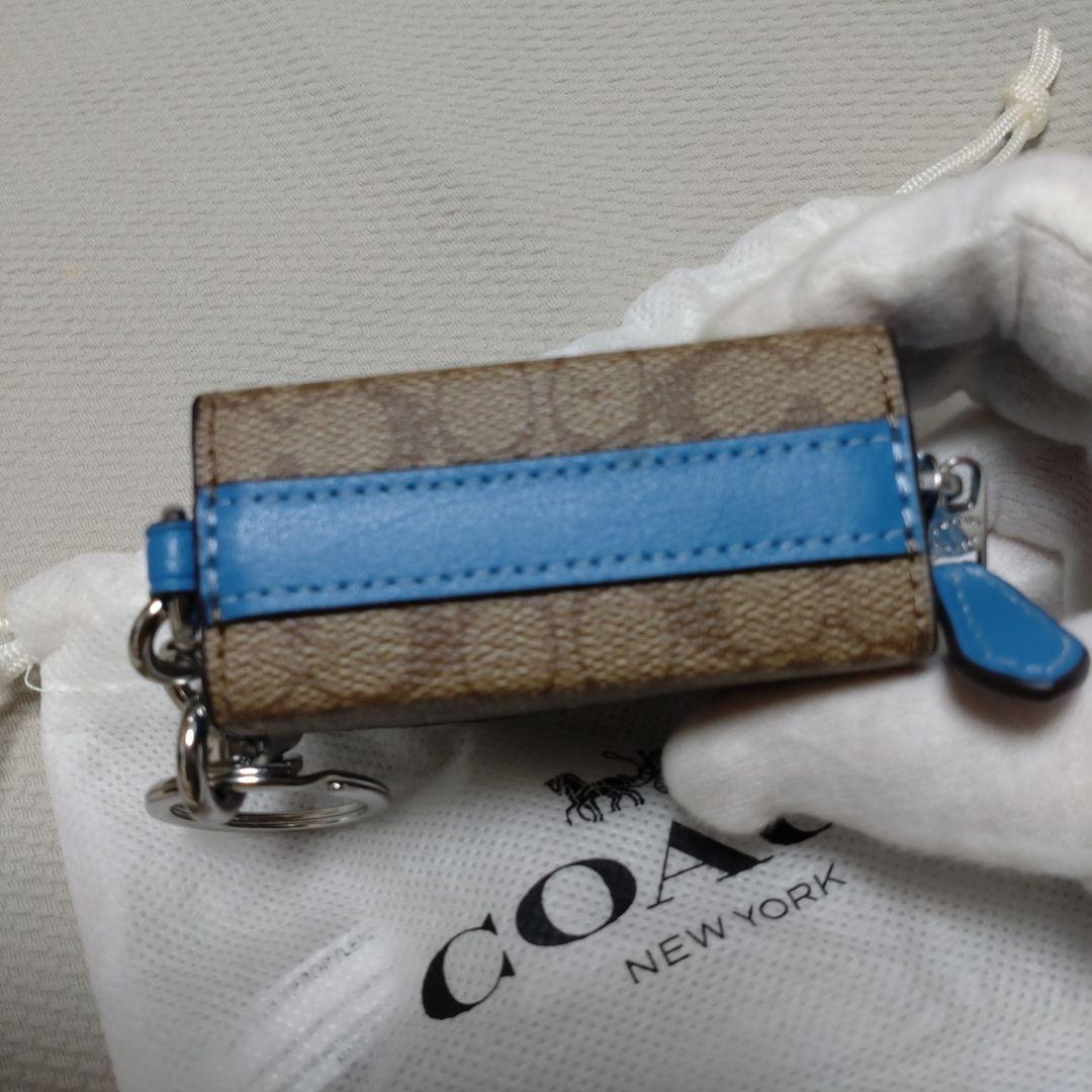 ちょこページ COACH バッグチャーム 半月型ケース