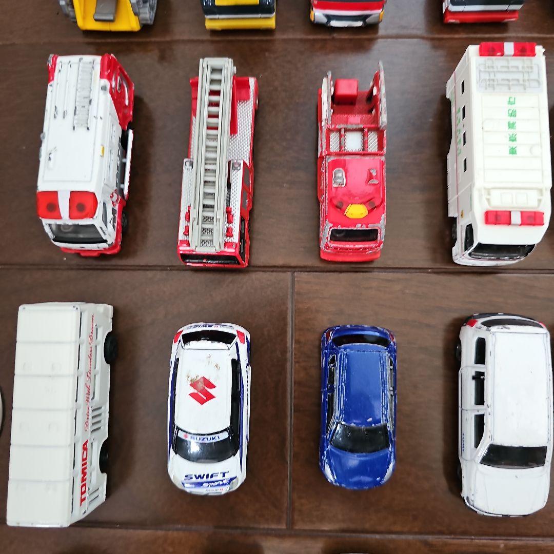 トミカまとめ売り　キャリアカー、フェリー付き