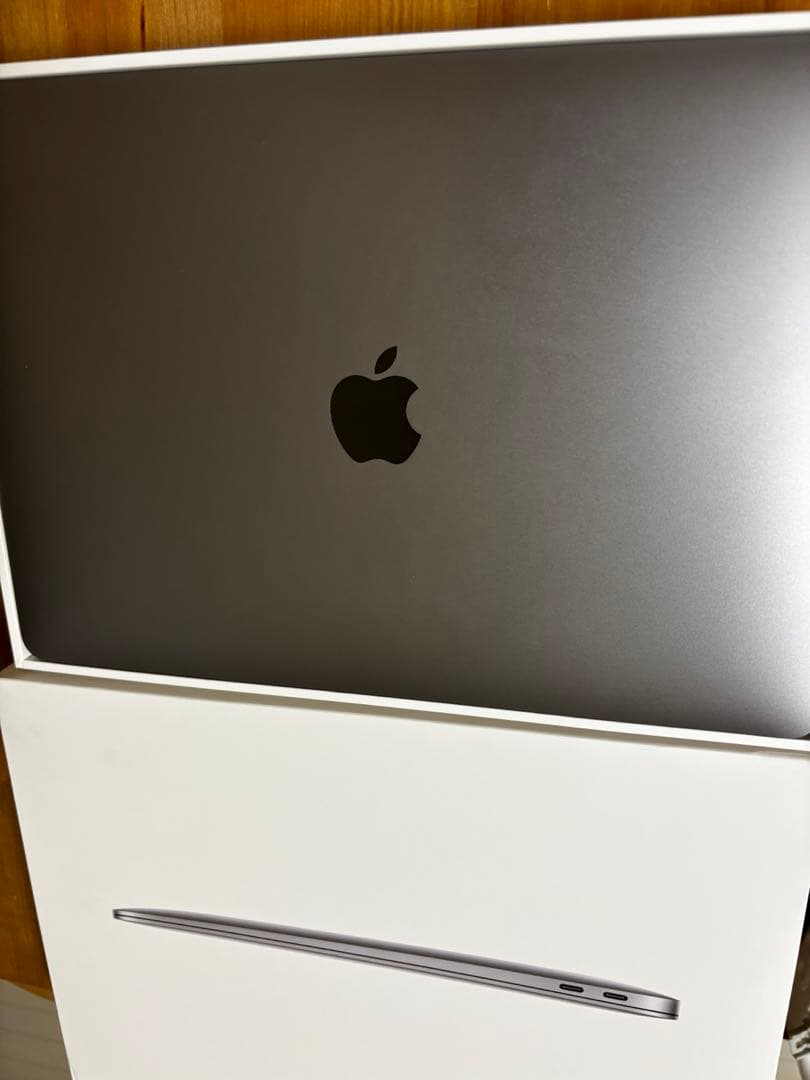 ジャンク)M1 MacBook Air 純正充電器・箱付き - メルカリ