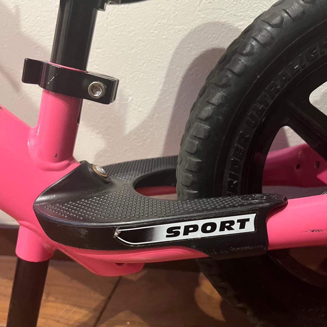 【美品】新型 STRIDER ストライダー スポーツ SPORTS 12 ピンク