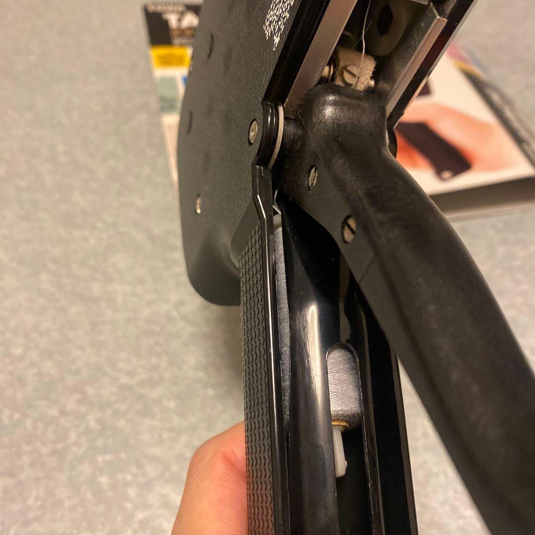 TOWA タグタッチTT6-H 針、タグおまけ付き【タグ取付機】 - メルカリ