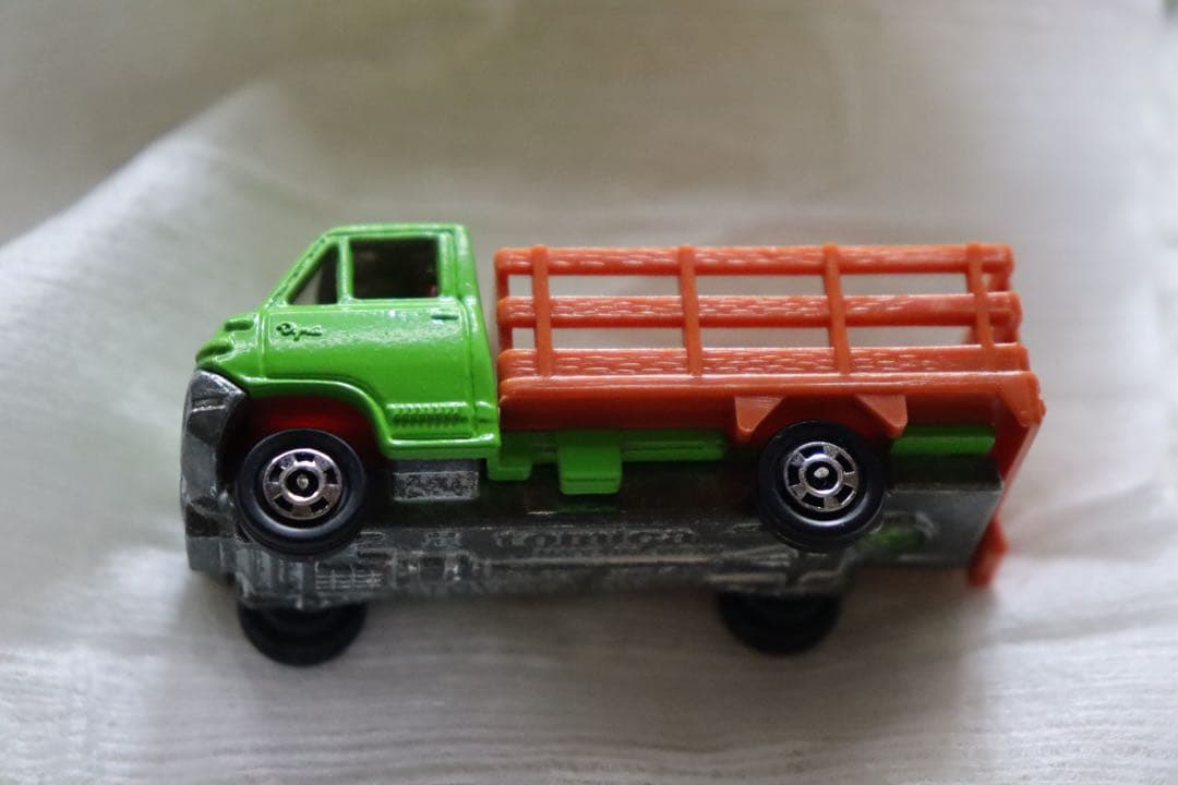 TOYOTA DYNA トヨタ　ダイナ　牧場トラック　39 トミカ　黒箱 日本製