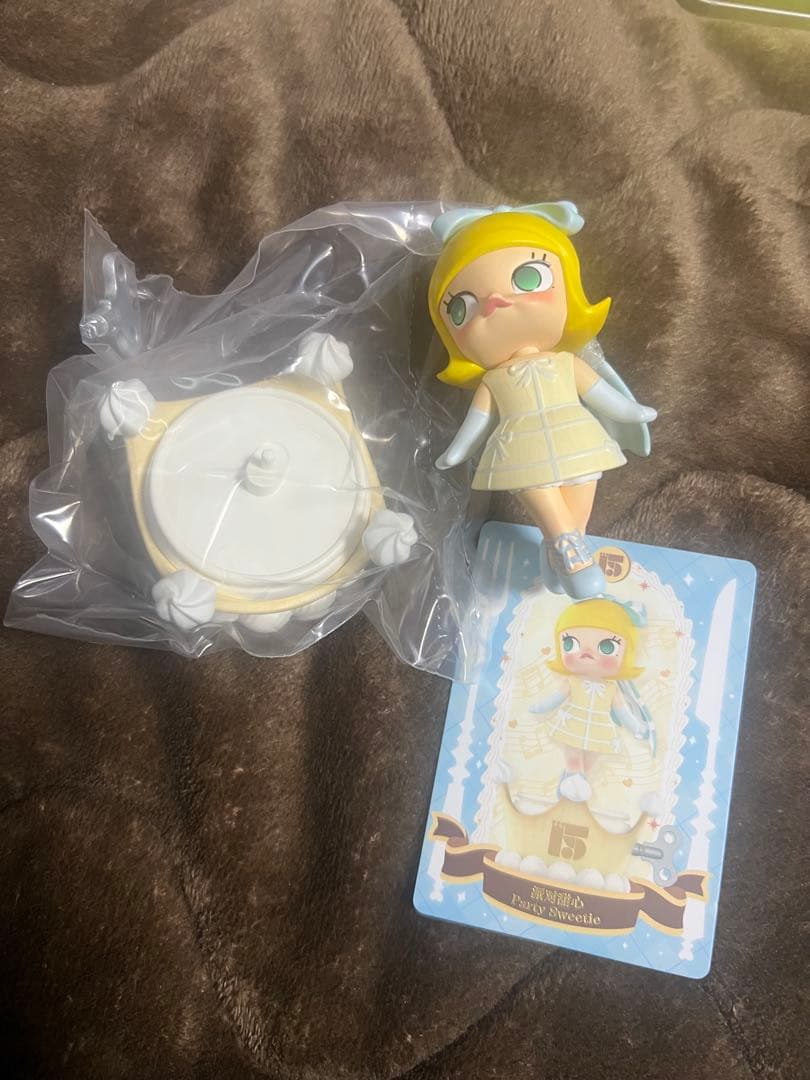 POPMART 15th ANNIVERSARY MOLLY シークレット