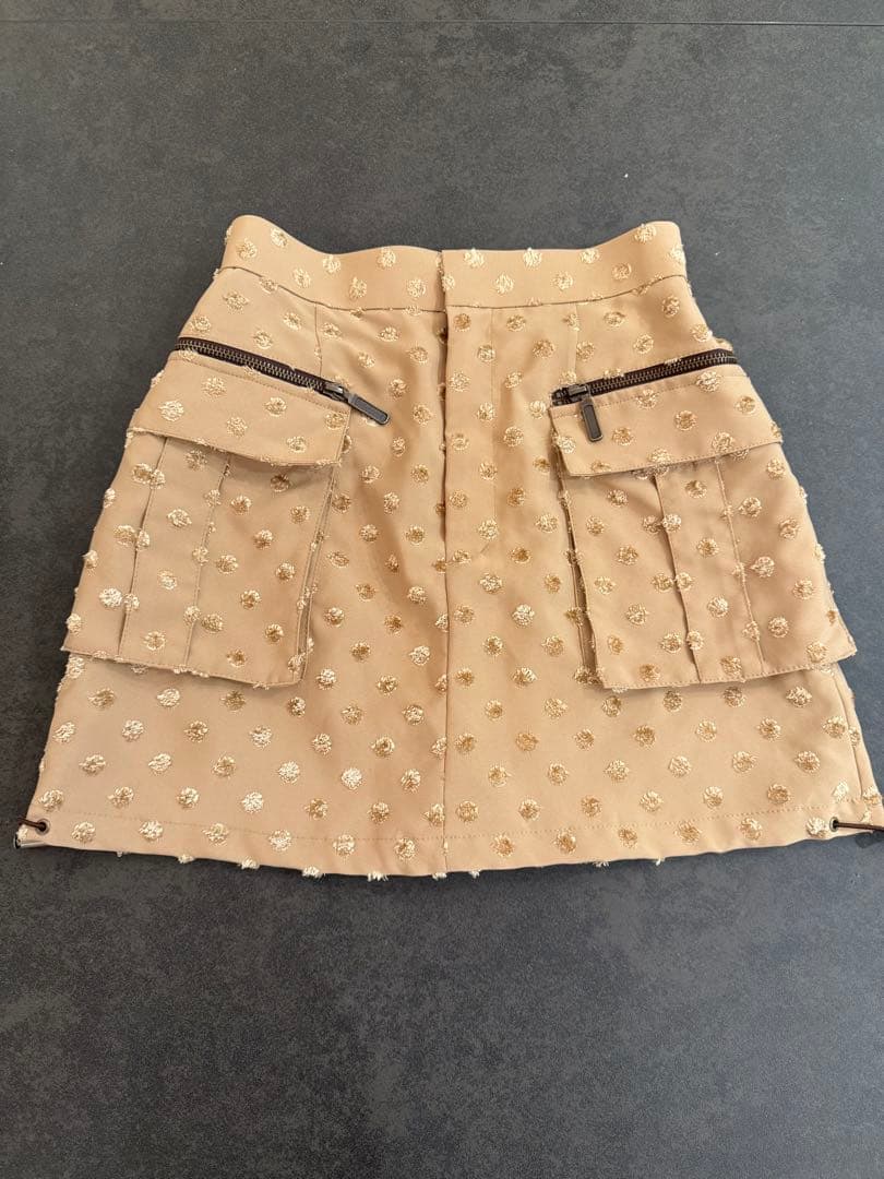 完売品シェリエshellerドットカーゴキュロットスコート★Sサイズ　ベージュ