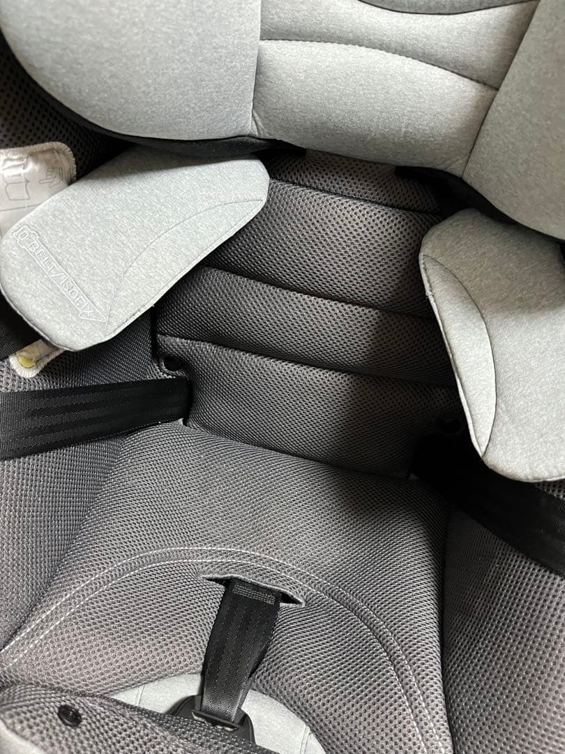 【箱と説明書あり】Aprica クルリラ　チャイルドシート ベルト&ISOFIX