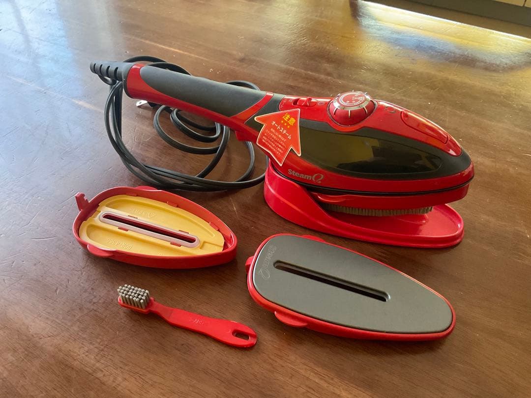 Steam Q 衣類スチーマー レッド スチーマー 衣類用 - メルカリ