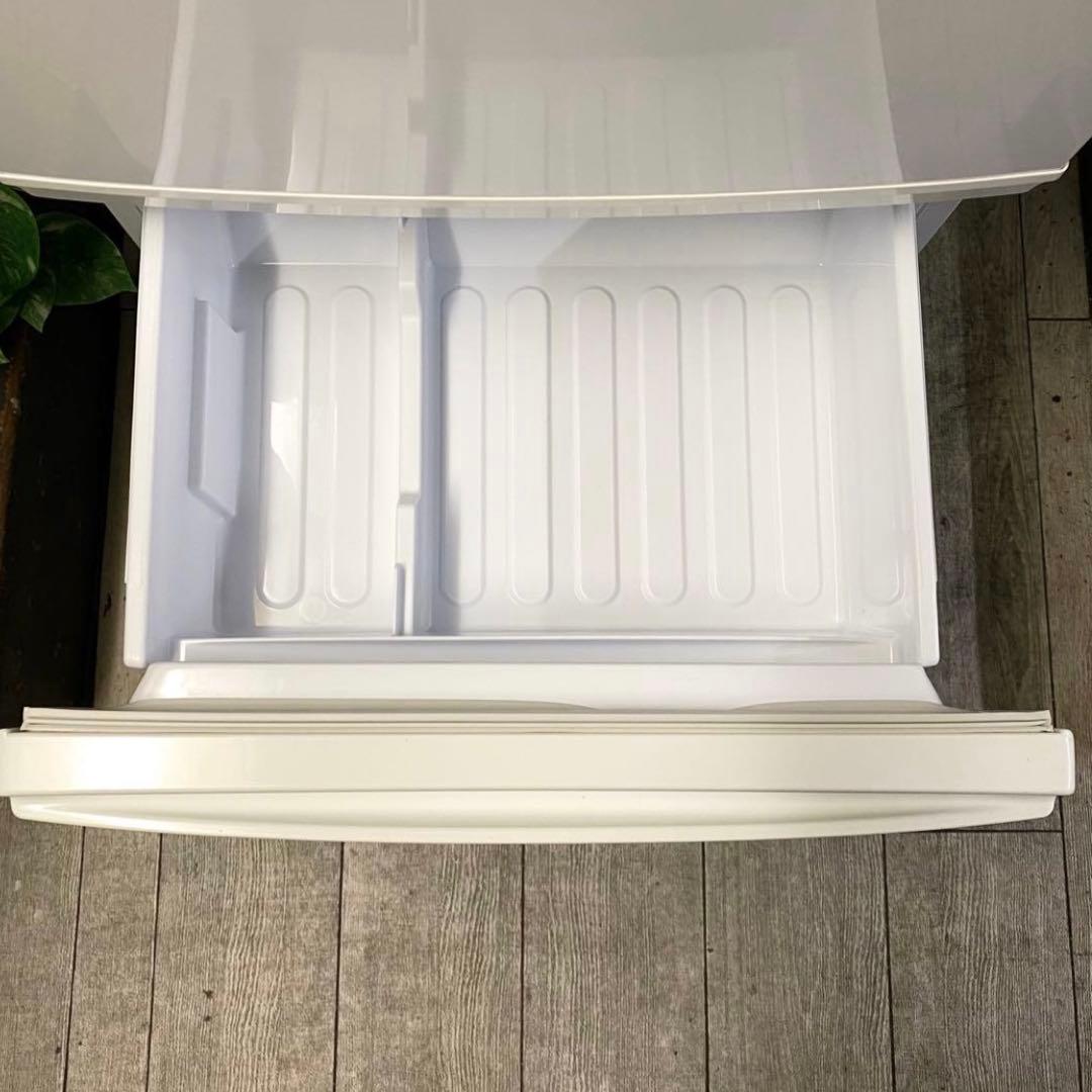 どっちも付け替えドアだから引越しにも連れてける♪一人暮らしに！冷凍冷蔵庫137L