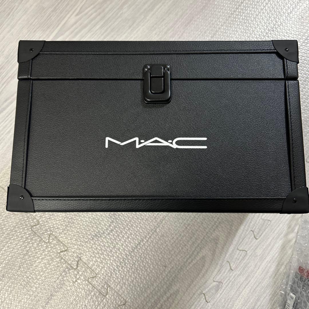 新品箱付　MAC 非売品　メイクボックス⭐︎リップスティック付