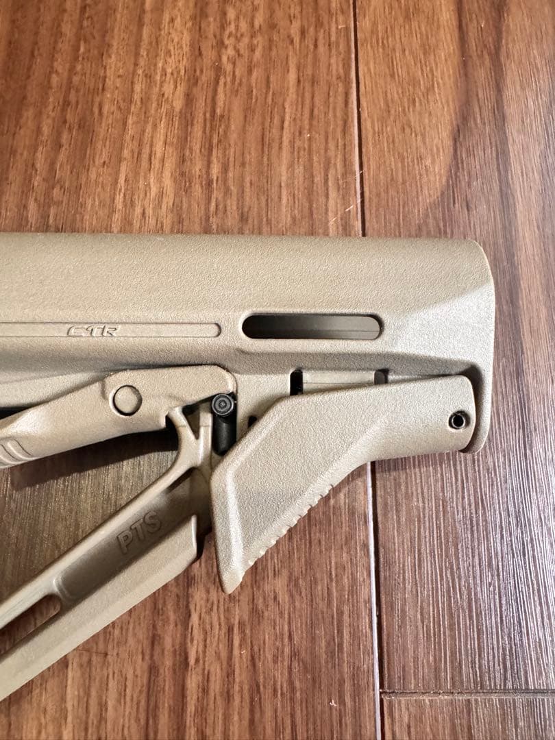 MAGPUL PTS　CTR　M4 　【◯◯タイプ】ではなく【実物】です。