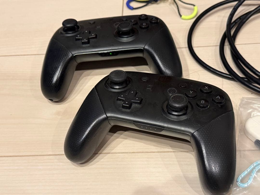 Nintendo Switch あつ森セット　オマケで純正コントローラー2つ