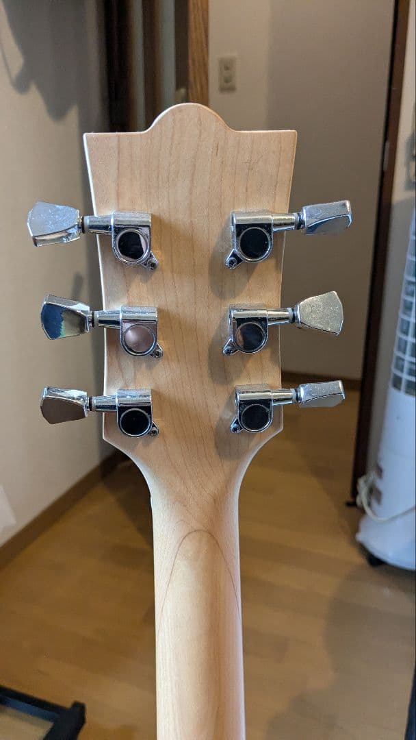 送料均一キャンペーン終了まで】ボヘミアンギター オイル缶 P90