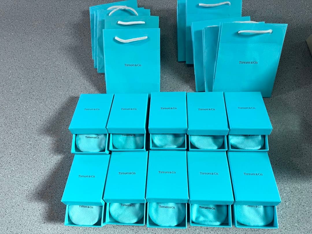 ティファニー 空箱 巾着 10セット 現行品Tiffany&co.ティファニー空箱