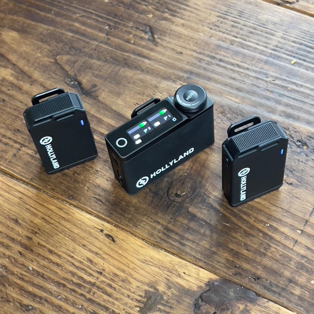 Hollyland LARK MAX ワイヤレスマイク（ラベリアマイク付き）