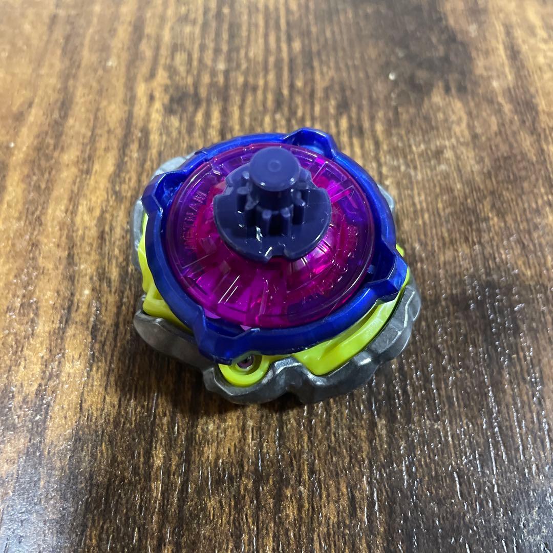 限定ベイ】ベイブレードX オロチクラスタ4-50LR あ4 - メルカリ