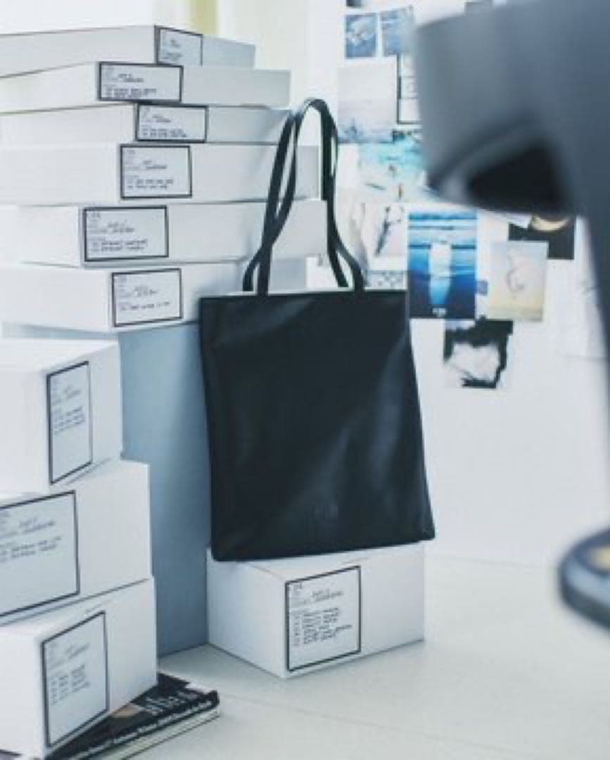 CDL Slim Tote Bag – CDL TOKYO cdl tokyo CDL slim tote bag 限定