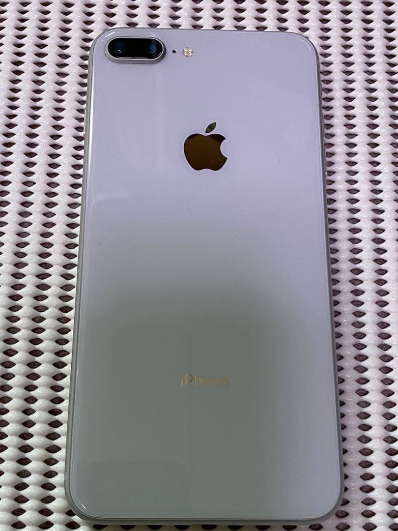 Apple iPhone 8 Plus シルバー SIMフリー　64GB Amazon | 【整備済み品】 Apple iPhone 8 Plus 64GB シルバー SIM