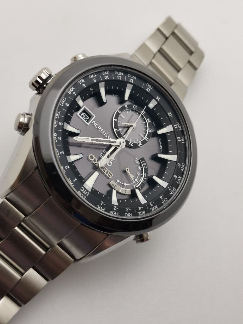 セイコー　アストロン　GPS ソーラー　7x52-0AA0 チタニウム