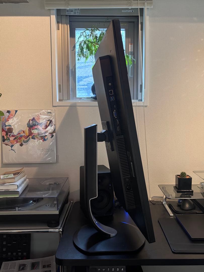 PHILIPS モニター 31.5型 QHD 328P6AUBREB/11 1 Brilliance USB-C