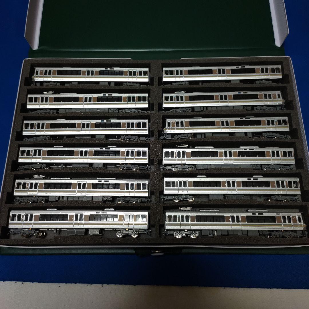 KATO 223系1000番台 12両 10-388