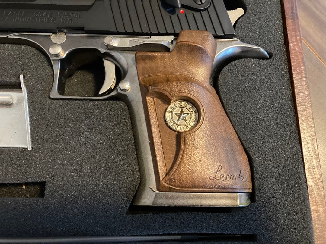 東京マルイ　バイオハザード2 10インチカスタム　デザートイーグル 50AE