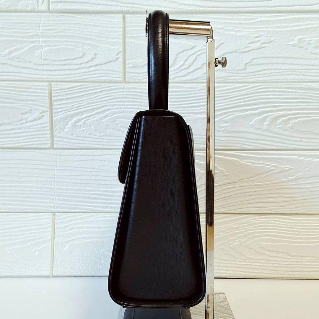 2113 【美品】キタムラ フォーマル 冠婚葬祭ハンドバッグ ゴールド金具 黒