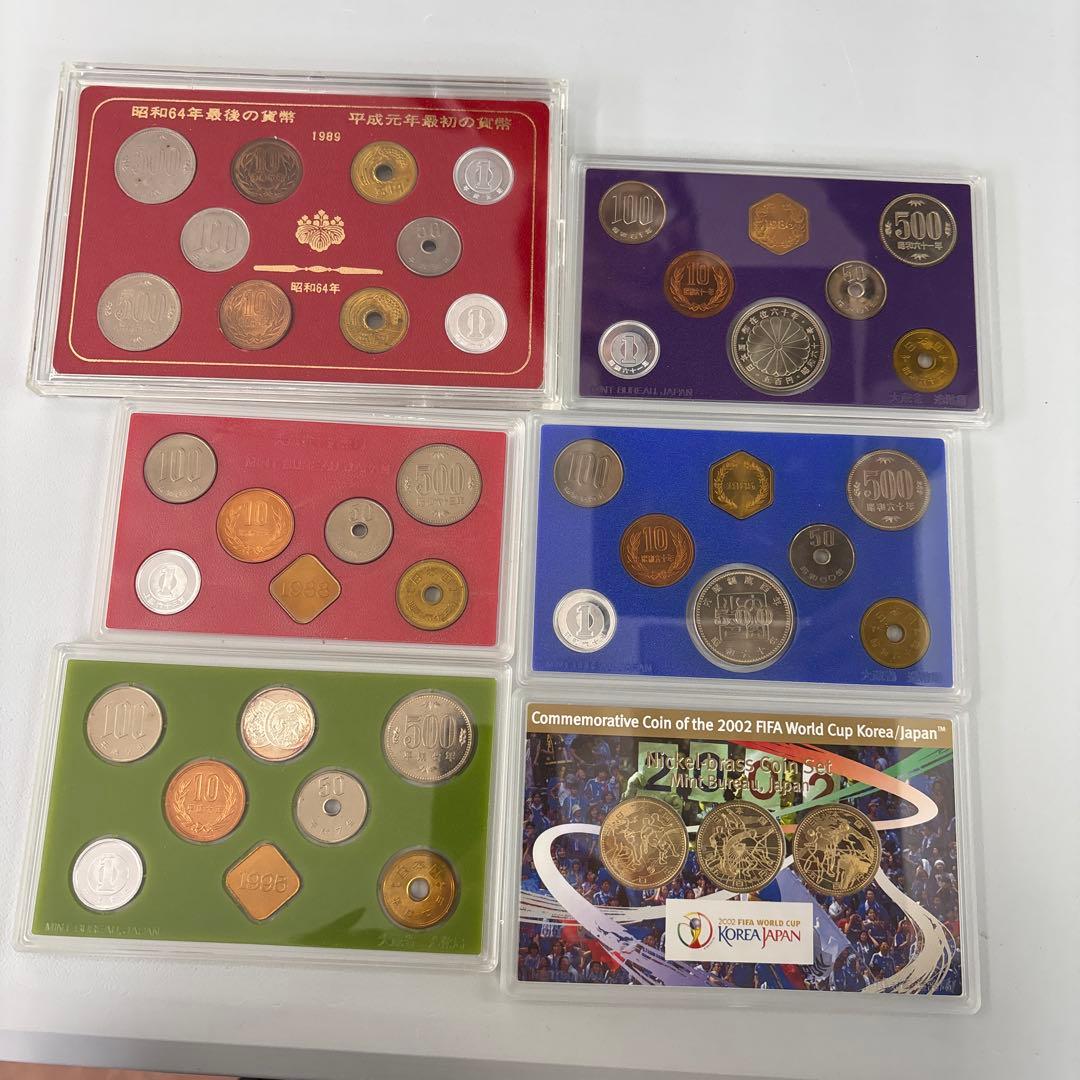 1985・86・88・89・95年・硬貨セット、2002年WC記念メダル