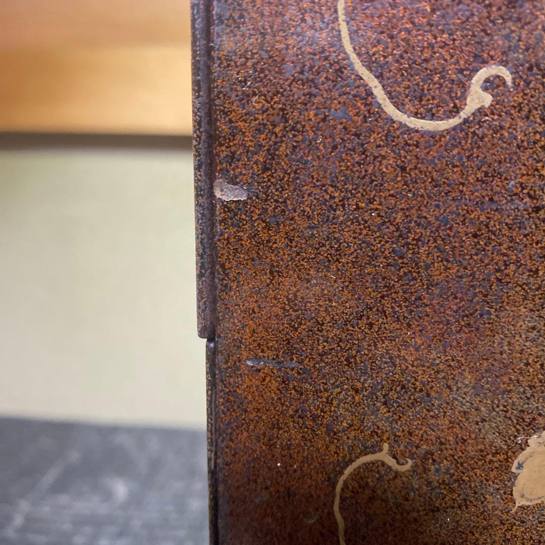 蒔絵梨地金蘭手華文引出し箱