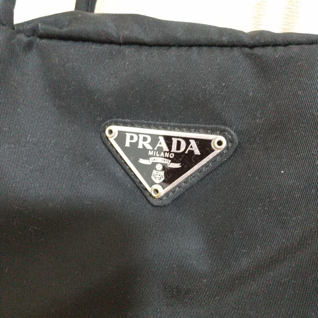 PRADA ブラック ハンドバッグ