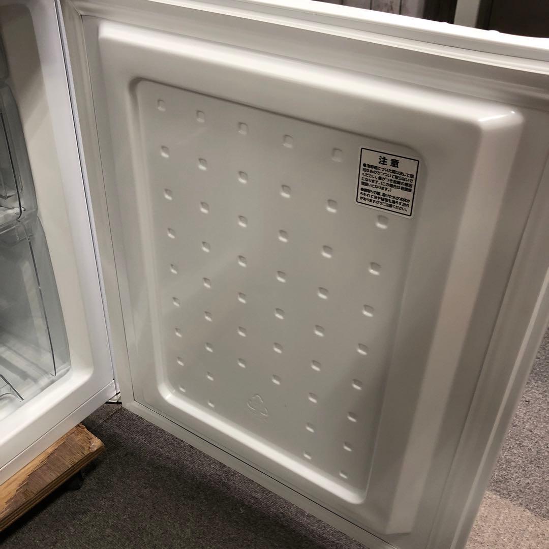 【美品】アイリスオーヤマ　ノンフロン冷凍冷蔵庫　IRSD-14A-W　24製　H