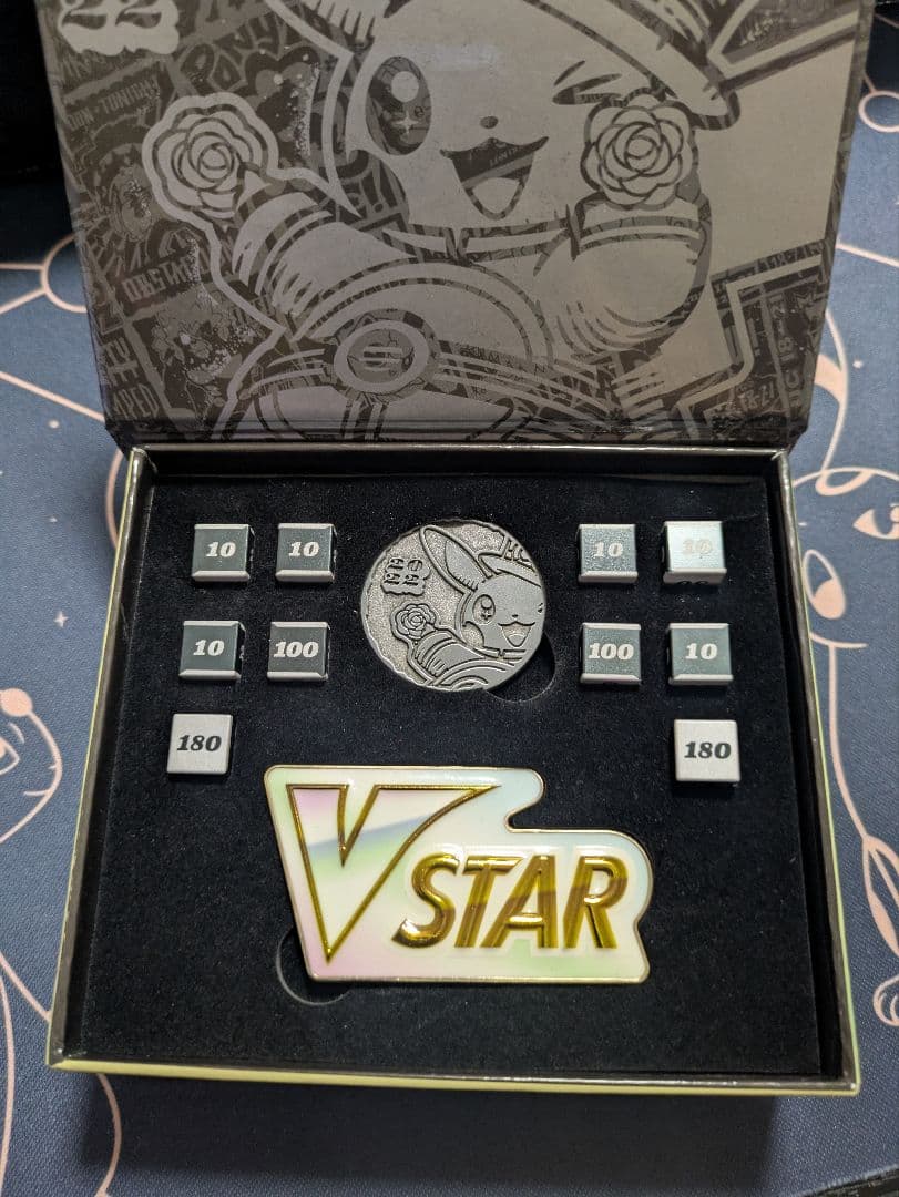 値下げしました、ポケカスリーブ＆ブイズプレイマット＆ダイスセット