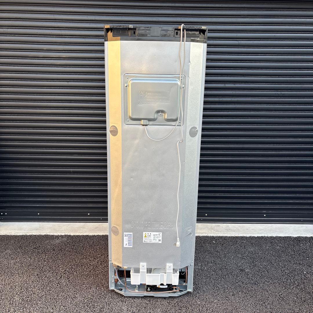 冷蔵庫　シャープ　SJ-PD31J-W 2023年製　310L