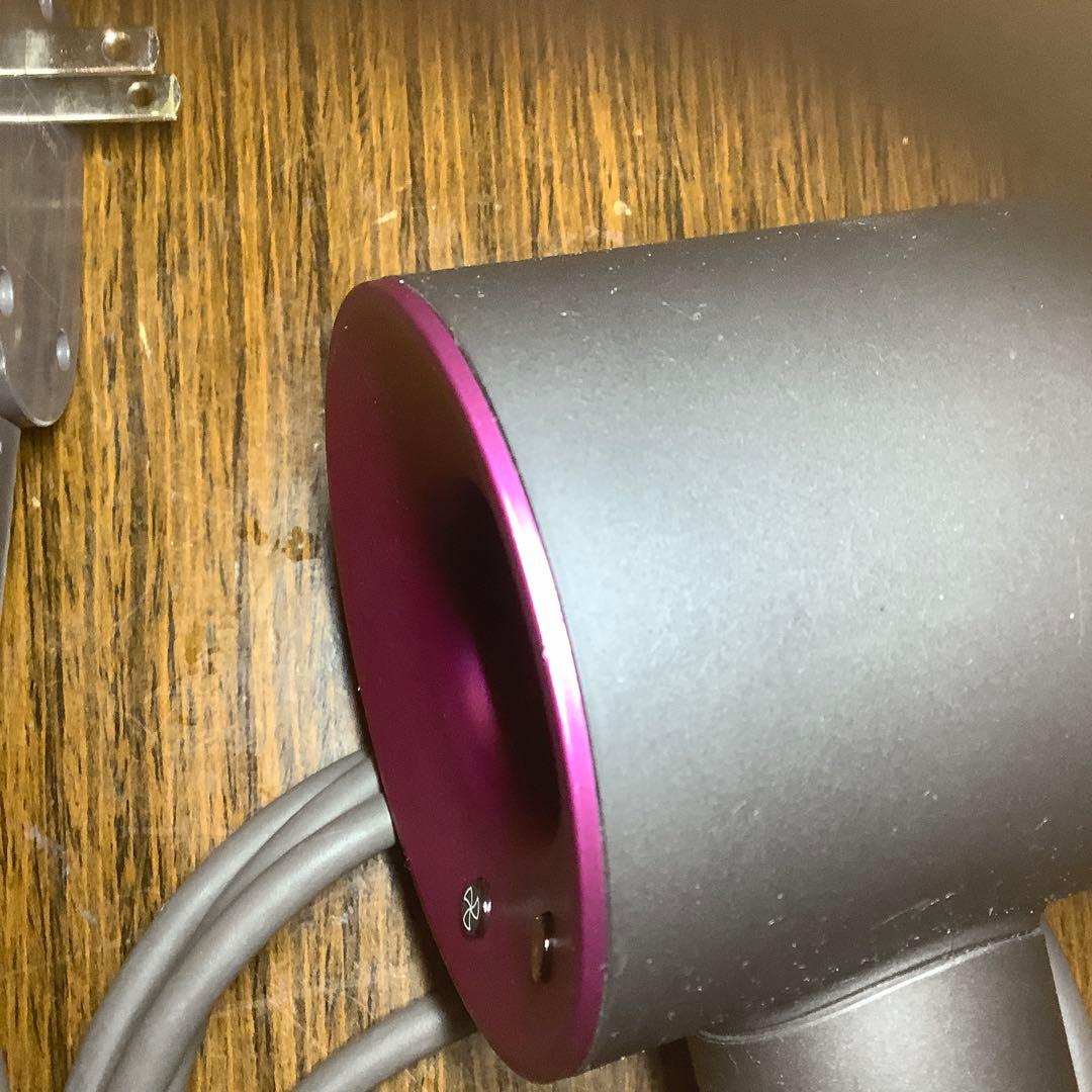 【美品】ダイソン　ドライヤー